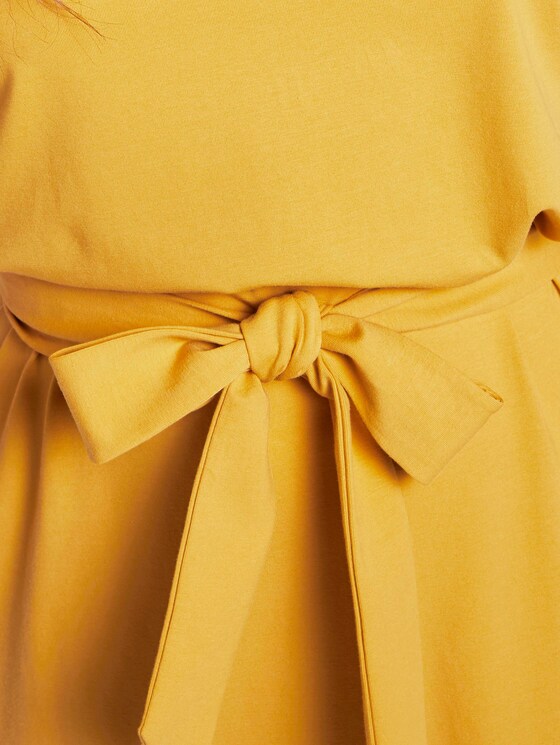 Midi-Kleid mit Carree-Ausschnitt - Frauen - Golden Corn Midi-Kleid mit Carree-Ausschnitt - Frauen - Golden Corn - 10 - Mine to five