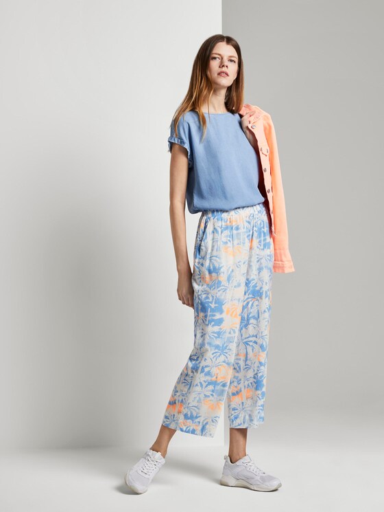 Flowing culotte trousers with a palm print - Women - blue coral palmtree print Flowing culotte trousers with a palm print - Women - blue coral palmtree print - 3 - TOM TAILOR Denim