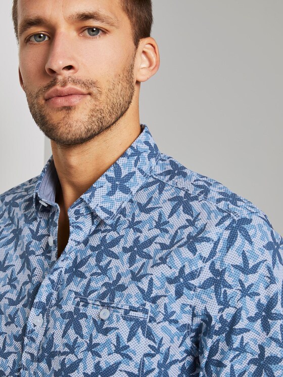 Gemustertes Hemd - Männer - white with blue flower design Gemustertes Hemd - Männer - white with blue flower design - 9 - TOM TAILOR