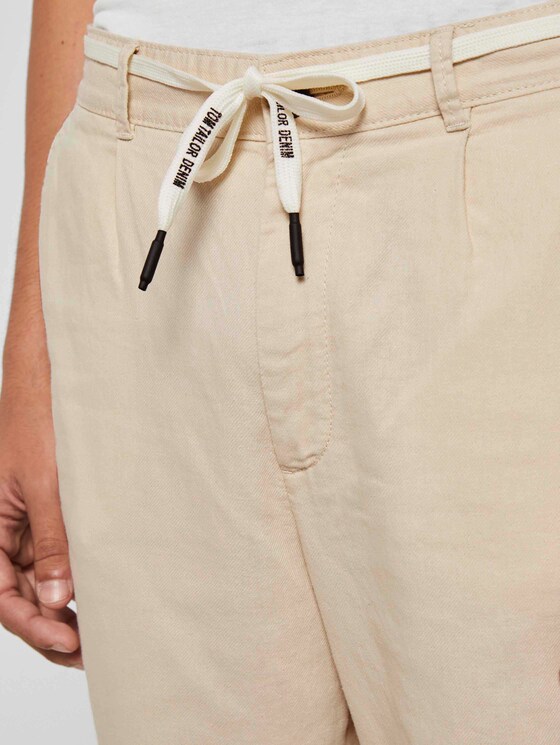 Relaxed Chinohose aus Leinengemisch mit Gürtel - Männer - Fog Beige Relaxed Chinohose aus Leinengemisch mit Gürtel - Männer - Fog Beige - 9 - TOM TAILOR Denim