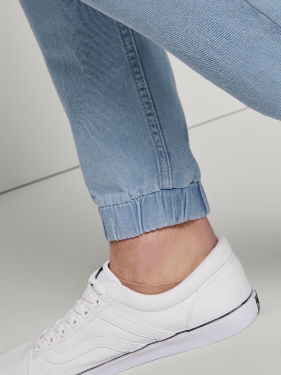 Jeanshose im Jogging-Fit - Männer - Bleached Blue Denim Jeanshose im Jogging-Fit - Männer - Bleached Blue Denim - 10 - TOM TAILOR Denim