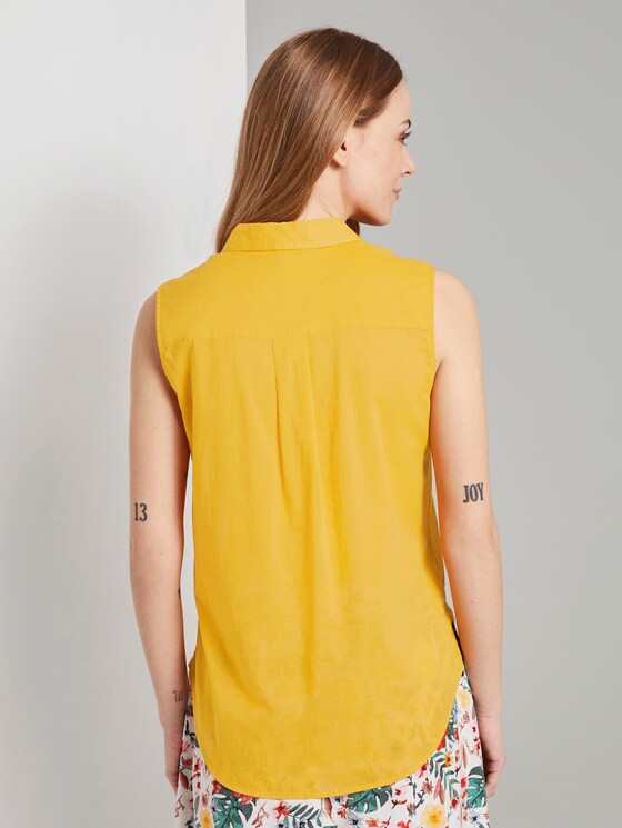 Ärmellose Henley-Bluse mit Seitenschlitzen - Frauen - deep golden yellow Ärmellose Henley-Bluse mit Seitenschlitzen - Frauen - deep golden yellow - 2 - TOM TAILOR