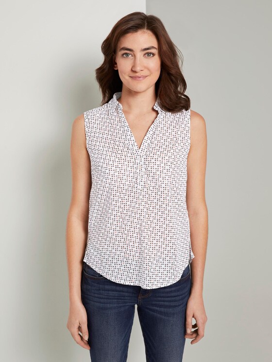 Ärmellose Henley-Bluse mit Seitenschlitzen - Frauen - white geometric design Ärmellose Henley-Bluse mit Seitenschlitzen - Frauen - white geometric design - 1 - TOM TAILOR