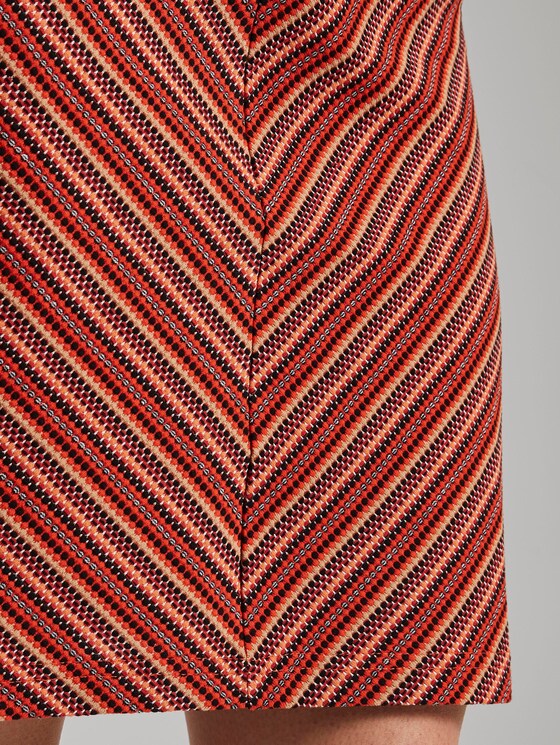 Bunt gemusterter Jersey-Rock - Frauen - red structure Bunt gemusterter Jersey-Rock - Frauen - red structure - 10 - TOM TAILOR