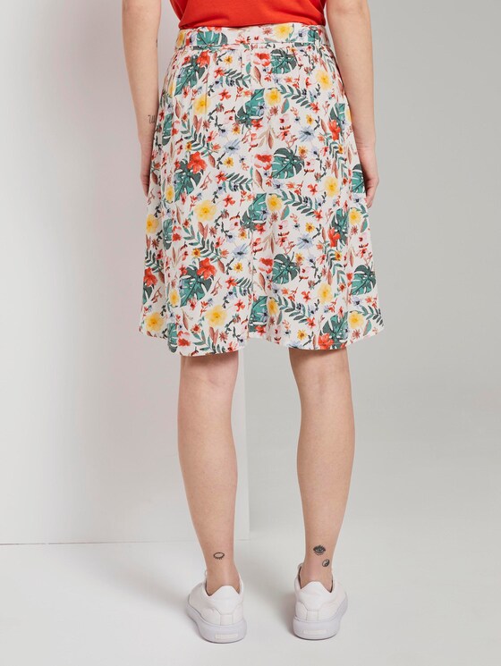 Skirt with a tropical print and tie belt - Women - white watercolor flower design Skirt with a tropical print and tie belt - Women - white watercolor flower design - 2 - TOM TAILOR