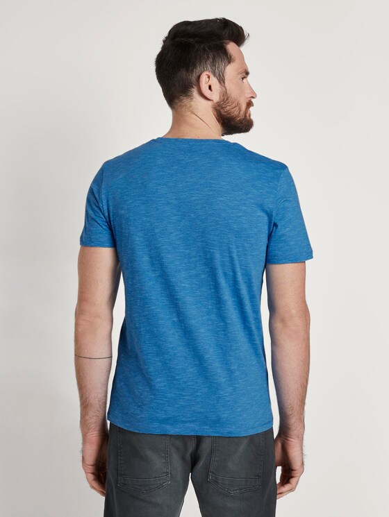 Gestreiftes Jersey T-Shirt mit Print - Männer - blue fine stripe Gestreiftes Jersey T-Shirt mit Print - Männer - blue fine stripe - 2 - TOM TAILOR