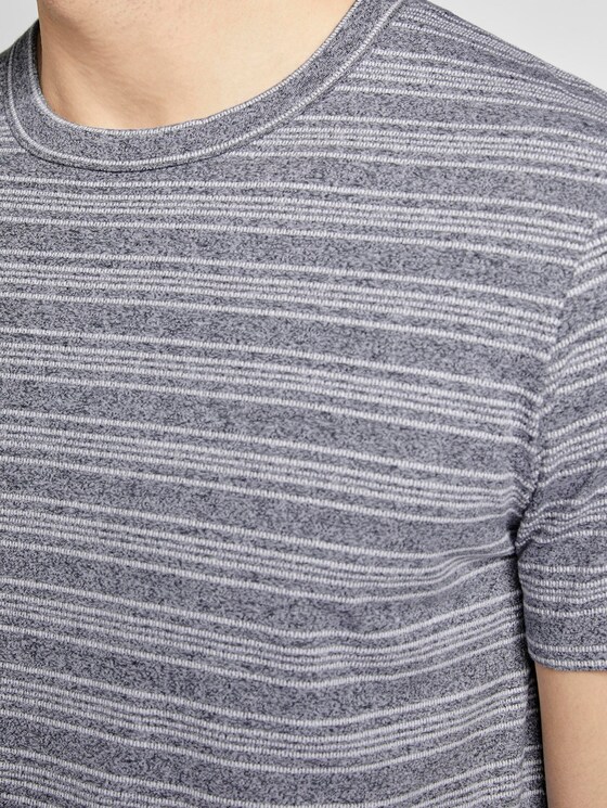 T-Shirt mit Streifenstruktur - Männer - navy mixed structure T-Shirt mit Streifenstruktur - Männer - navy mixed structure - 9 - TOM TAILOR Denim