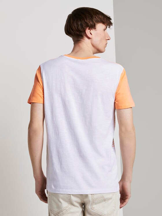 Block-stripe T-Shirt with a chest pocket - Men - summer peach orange Block-stripe T-Shirt with a chest pocket - Men - summer peach orange - 2 - TOM TAILOR Denim