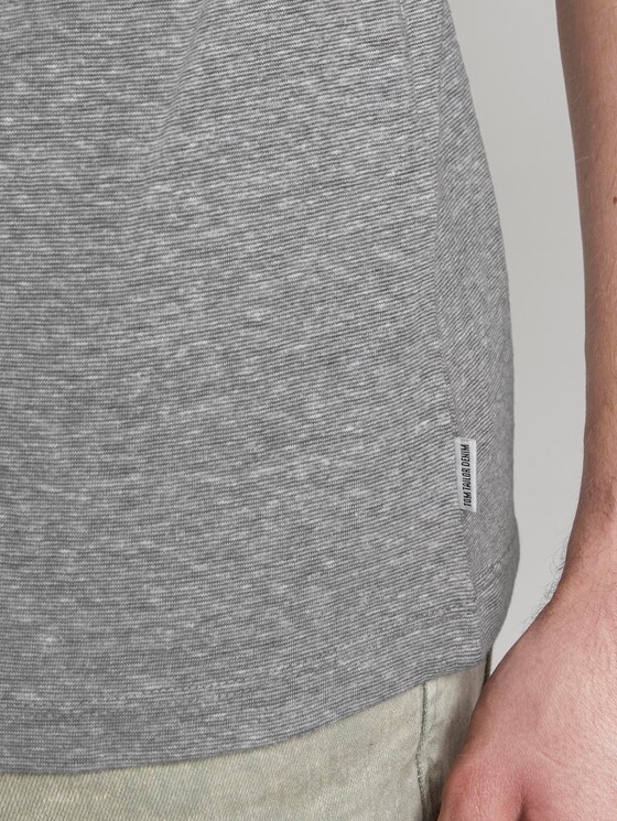Basic T-Shirt mit Streifenstruktur - Männer - Dark Blue Stripe Basic T-Shirt mit Streifenstruktur - Männer - Dark Blue Stripe - 10 - TOM TAILOR Denim