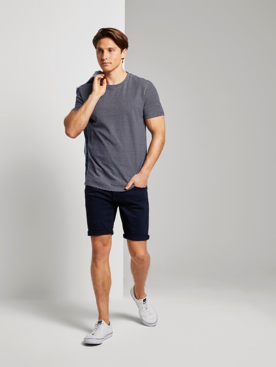 Strukturiertes T-Shirt mit Seitenschlitzen - Männer - navy jacquard block stripe Strukturiertes T-Shirt mit Seitenschlitzen - Männer - navy jacquard block stripe - 3 - TOM TAILOR Denim