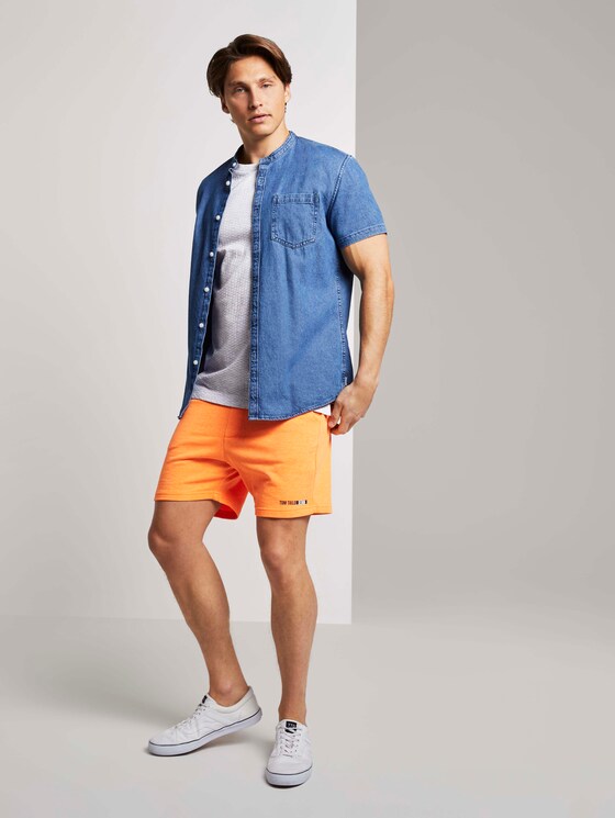 Textured T-shirt with side slits - Men - grey jacquard block stripe Textured T-shirt with side slits - Men - grey jacquard block stripe - 3 - TOM TAILOR Denim