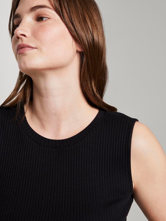 Top in Ripp-Optik - Frauen - Deep Black Top in Ripp-Optik - Frauen - Deep Black - 9 - Mine to five