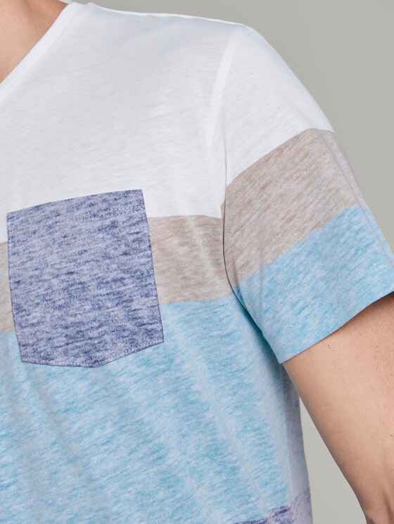 T-shirt with a pale striped print - Men - after dark blue T-shirt with a pale striped print - Men - after dark blue - 9 - TOM TAILOR