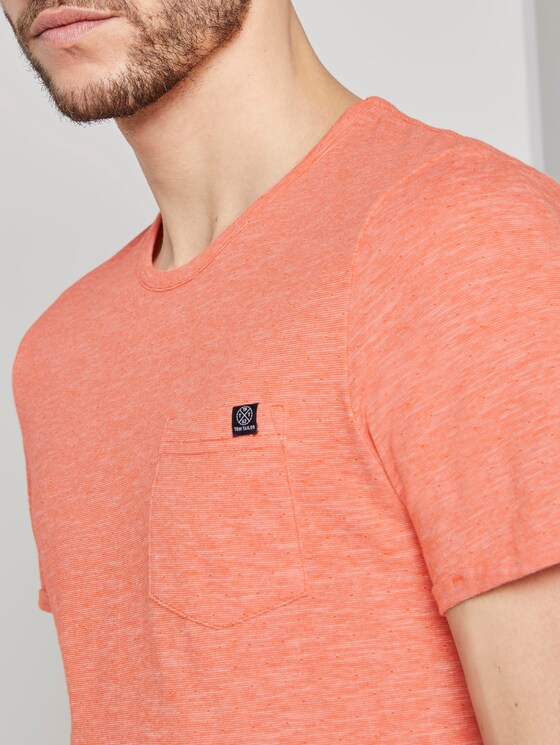 Strukturiertes T-Shirt mit Brusttasche - Männer - orange dot structure Strukturiertes T-Shirt mit Brusttasche - Männer - orange dot structure - 9 - TOM TAILOR