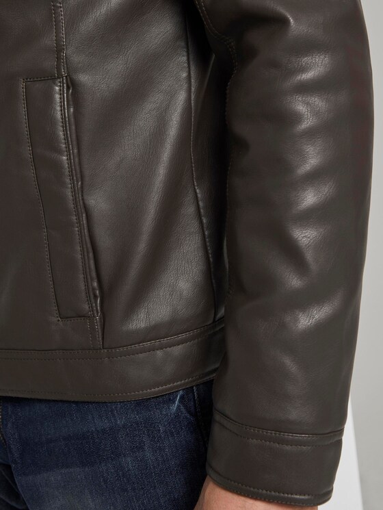 Bikerjacke aus Lederimitat mit Stepp-Details - Männer - Dark Chocolate Leather Brown Bikerjacke aus Lederimitat mit Stepp-Details - Männer - Dark Chocolate Leather Brown - 9 - TOM TAILOR