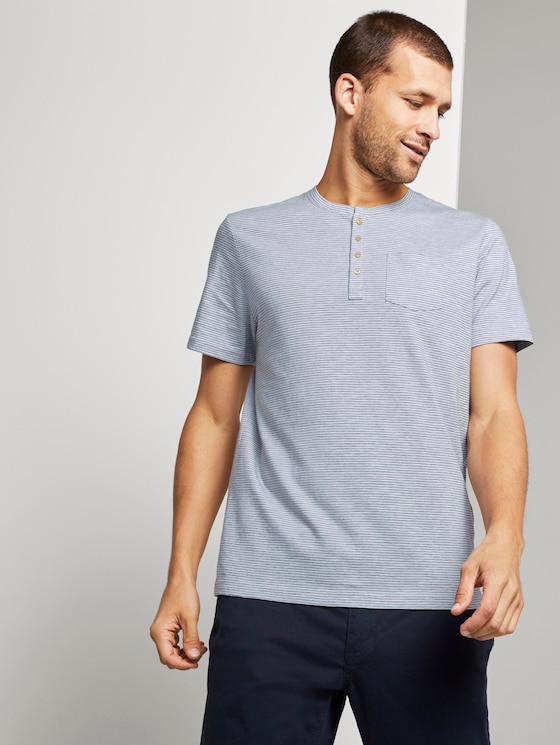Gestreiftes T-Shirt mit Henley-Ausschnitt - Männer - stripe white Gestreiftes T-Shirt mit Henley-Ausschnitt - Männer - stripe white - 5 - TOM TAILOR