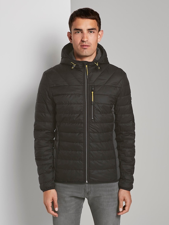 Lightweight quilted jacket with a hood - Men - Black Lightweight quilted jacket with a hood - Men - Black - 1 - TOM TAILOR