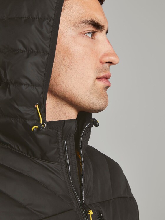 Lightweight quilted jacket with a hood - Men - Black Lightweight quilted jacket with a hood - Men - Black - 9 - TOM TAILOR