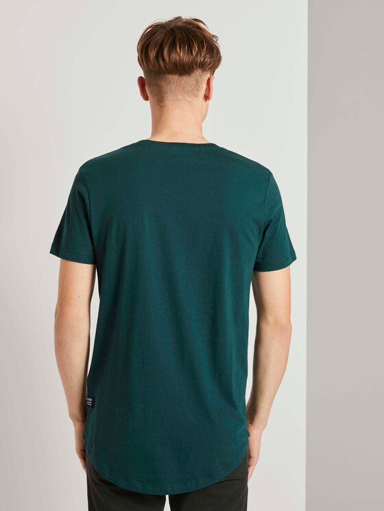 T-Shirt with a logo badge - Men - Deep Green Lake T-Shirt with a logo badge - Men - Deep Green Lake - 2 - TOM TAILOR Denim