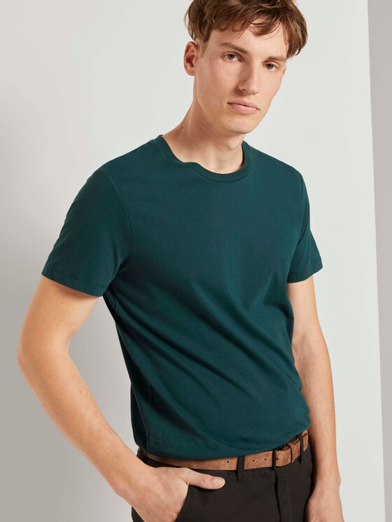 T-Shirt with a logo badge - Men - Deep Green Lake T-Shirt with a logo badge - Men - Deep Green Lake - 5 - TOM TAILOR Denim