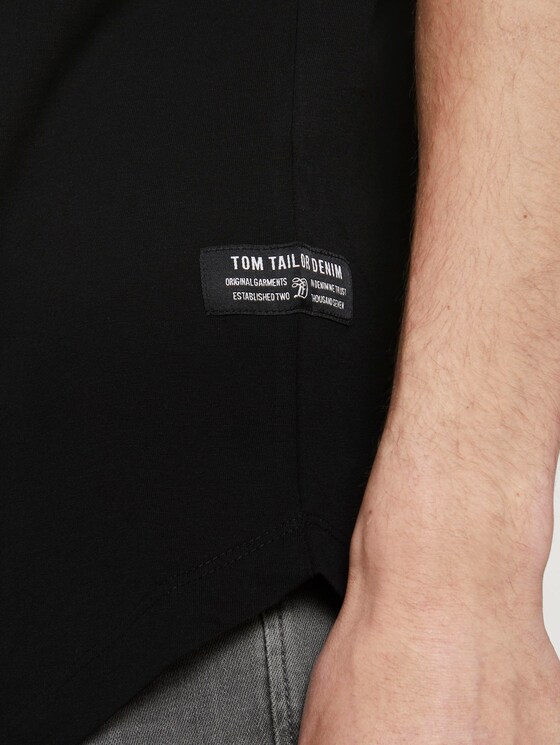 Basic T-Shirt aus Organic Cotton - Männer - Black Basic T-Shirt aus Organic Cotton - Männer - Black - 10 - TOM TAILOR Denim
