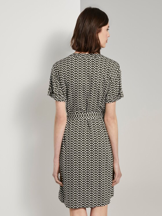 T-Shirt-Kleid mit Bindegürtel - Frauen - khaki dot design T-Shirt-Kleid mit Bindegürtel - Frauen - khaki dot design - 2 - TOM TAILOR