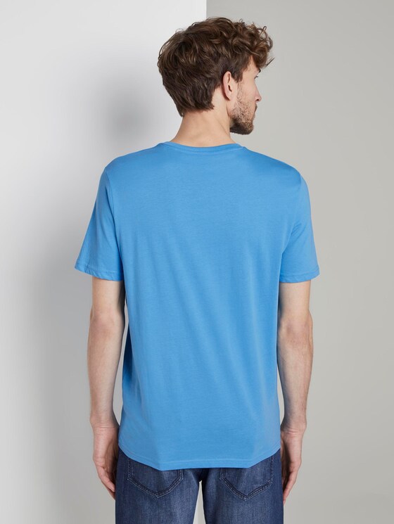 Basic T-Shirt mit V-Ausschnitt - Männer - soft cloud blue Basic T-Shirt mit V-Ausschnitt - Männer - soft cloud blue - 2 - TOM TAILOR