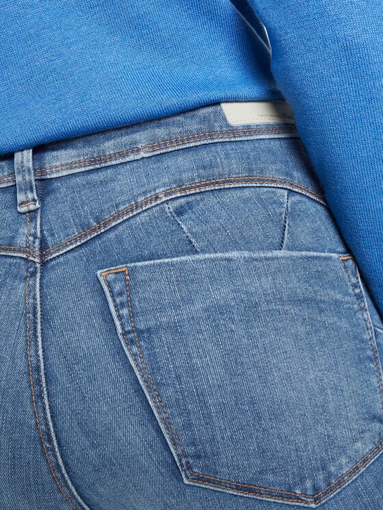 Nela Extra Skinny Jeans mit Schlitzen - Frauen - mid stone bright blue denim Nela Extra Skinny Jeans mit Schlitzen - Frauen - mid stone bright blue denim - 9 - TOM TAILOR Denim