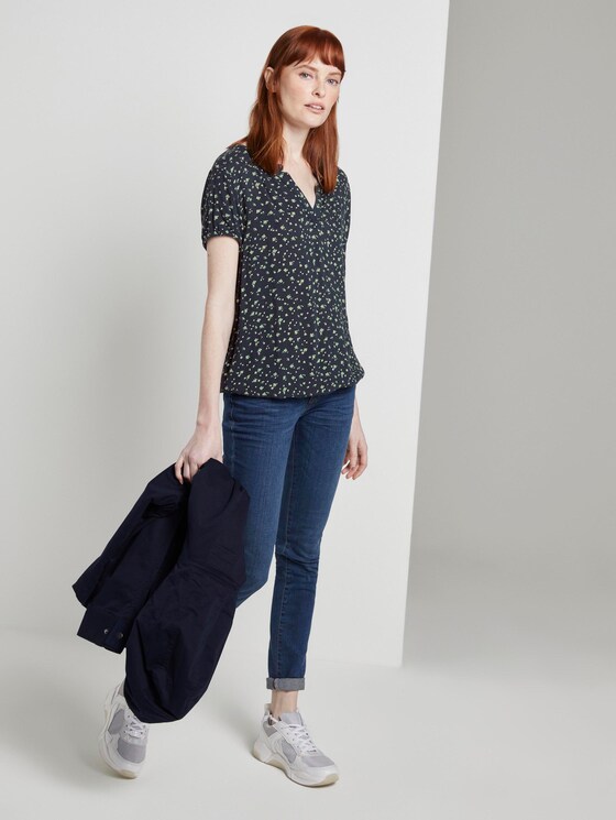 Gemustertes Blusenshirt - Frauen - navy green flower design Gemustertes Blusenshirt - Frauen - navy green flower design - 3 - TOM TAILOR