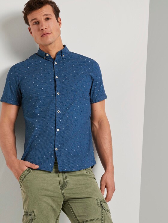 Patterned short-sleeved shirt - Men - navy blue white grid design Patterned short-sleeved shirt - Men - navy blue white grid design - 5 - TOM TAILOR