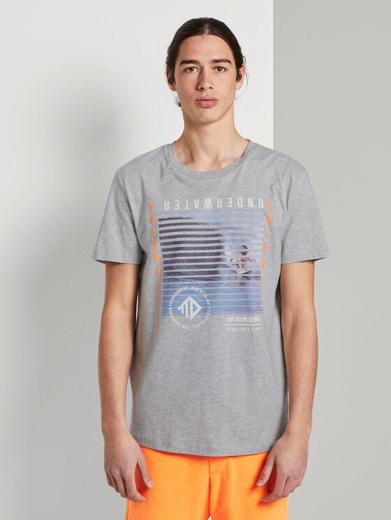 T-shirt with a photo print - Men - Light Stone Grey Melange T-shirt with a photo print - Men - Light Stone Grey Melange - 1 - TOM TAILOR Denim