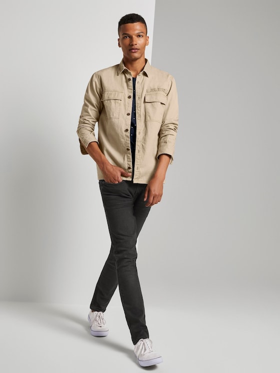 Lockere Hemdjacke mit Brusttaschen - Männer - Smoked Beige Lockere Hemdjacke mit Brusttaschen - Männer - Smoked Beige - 3 - TOM TAILOR Denim