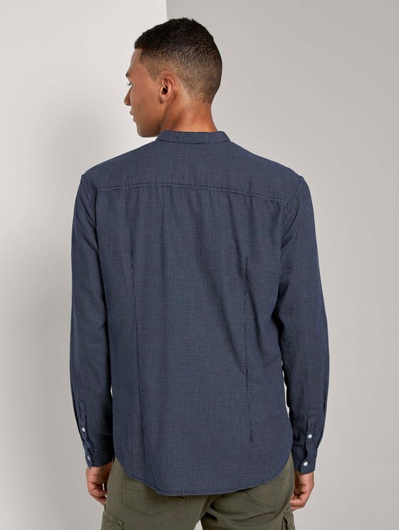 Gemustertes Hemd mit kurzem Stehkragen - Männer - blue mini jaquard pattern Gemustertes Hemd mit kurzem Stehkragen - Männer - blue mini jaquard pattern - 2 - TOM TAILOR Denim
