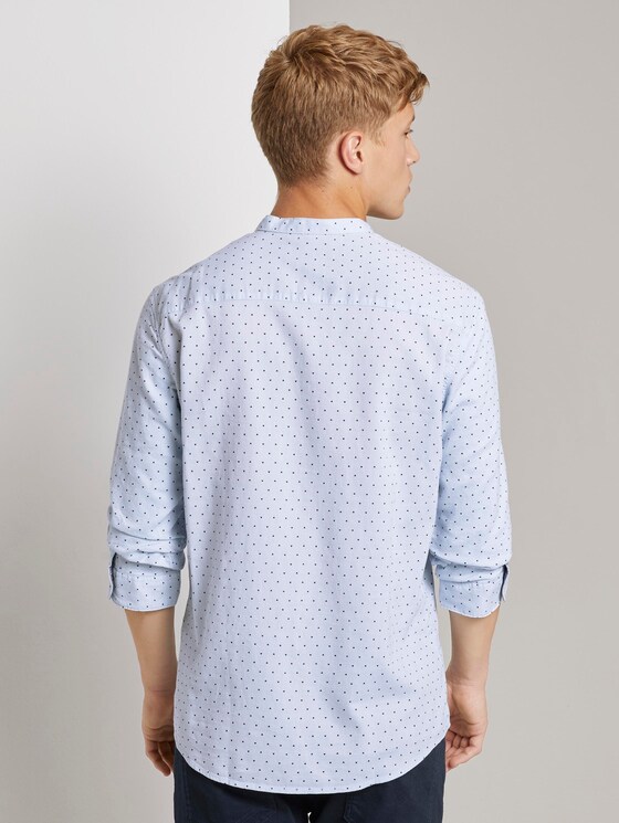 Gemustertes Stehkragen-Hemd mit 3/4-Arm - Männer - blue filled triangle print Gemustertes Stehkragen-Hemd mit 3/4-Arm - Männer - blue filled triangle print - 2 - TOM TAILOR Denim