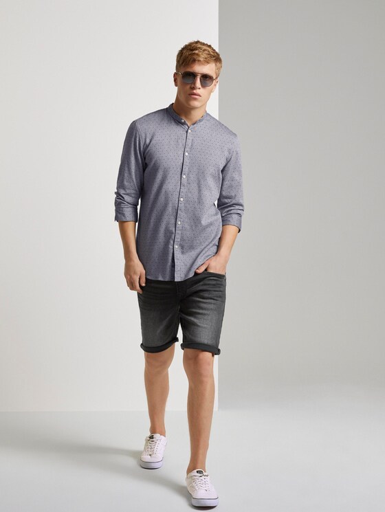 Patterned shirt with a stand-up collar and 3/4 sleeves - Men - navy filled triangle print Patterned shirt with a stand-up collar and 3/4 sleeves - Men - navy filled triangle print - 3 - TOM TAILOR Denim