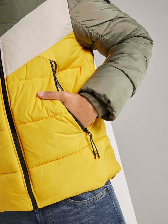 Puffer jacket with a detachable hood - Men - tri color colorblock Puffer jacket with a detachable hood - Men - tri color colorblock - 10 - TOM TAILOR Denim