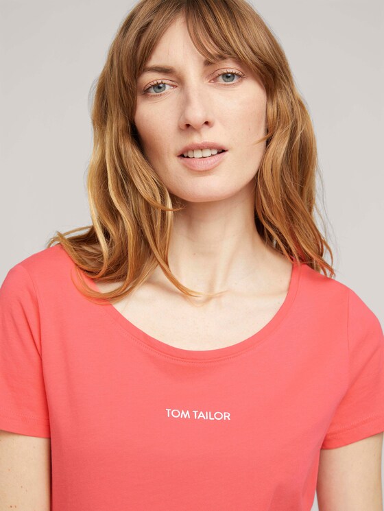 T-Shirt mit Logo Print - Frauen - strong peach tone T-Shirt mit Logo Print - Frauen - strong peach tone - 9 - TOM TAILOR