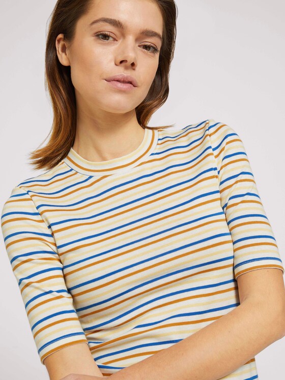Gestreiftes T-Shirt mit kurzem Stehkragen - Frauen - creme blue yellow stripe Gestreiftes T-Shirt mit kurzem Stehkragen - Frauen - creme blue yellow stripe - 9 - TOM TAILOR Denim