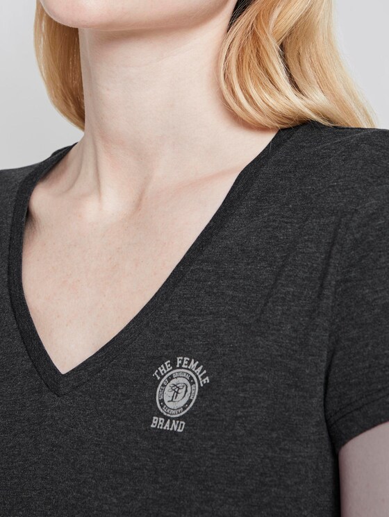 Basic T-shirt met print op de borst - Vrouwen - Shale Grey Melange Basic T-shirt met print op de borst - Vrouwen - Shale Grey Melange - 10 - TOM TAILOR Denim