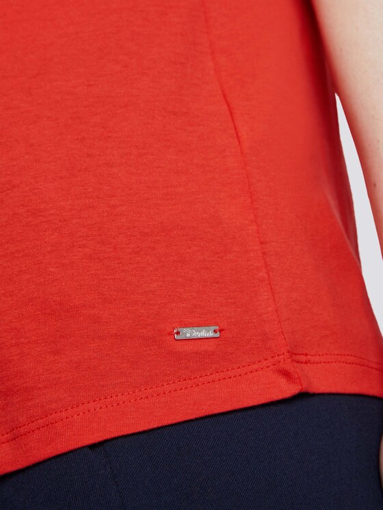 Basic T-Shirt mit Brustprint - Frauen - brilliant red Basic T-Shirt mit Brustprint - Frauen - brilliant red - 10 - TOM TAILOR Denim
