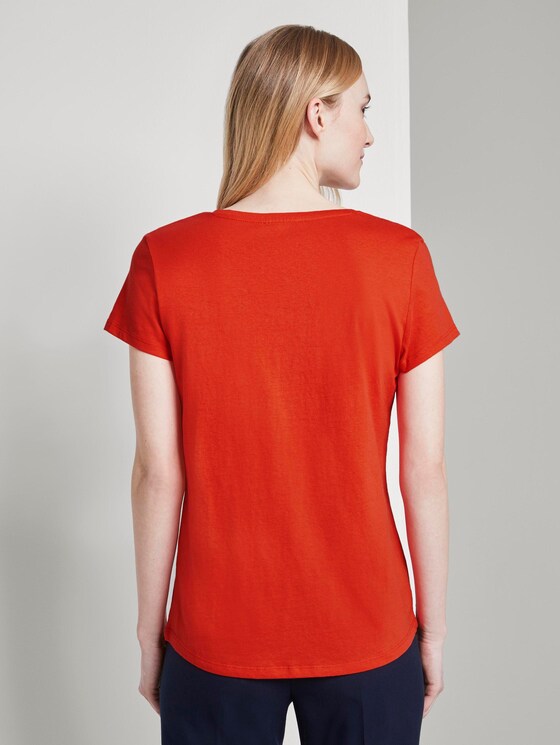 Basic T-Shirt mit Brustprint - Frauen - brilliant red Basic T-Shirt mit Brustprint - Frauen - brilliant red - 2 - TOM TAILOR Denim