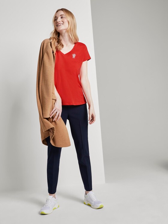 Basic T-Shirt mit Brustprint - Frauen - brilliant red Basic T-Shirt mit Brustprint - Frauen - brilliant red - 3 - TOM TAILOR Denim