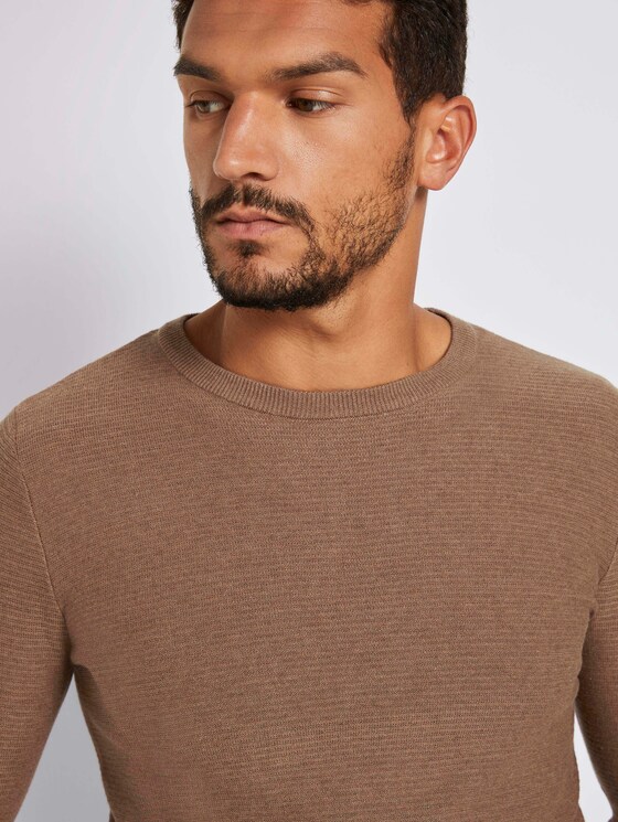 Basic pullover with a striped pattern - Men - brown oak melange Basic pullover with a striped pattern - Men - brown oak melange - 9 - TOM TAILOR