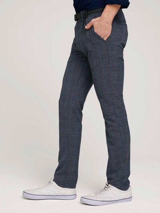 Strukturierte Chinohose mit Gürtel - Männer - navy grindle check Strukturierte Chinohose mit Gürtel - Männer - navy grindle check - 11 - TOM TAILOR Denim