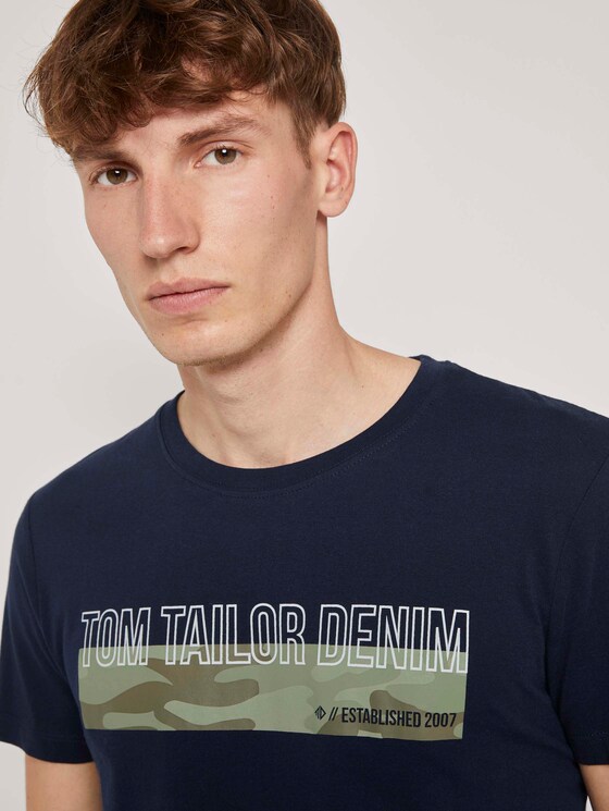 T-Shirt mit Camouflage-Print - Männer - Sky Captain Blue T-Shirt mit Camouflage-Print - Männer - Sky Captain Blue - 9 - TOM TAILOR Denim