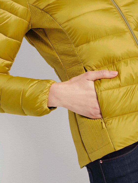 Lightweight Steppjacke mit Kapuze - Frauen - california sand yellow Lightweight Steppjacke mit Kapuze - Frauen - california sand yellow - 9 - TOM TAILOR