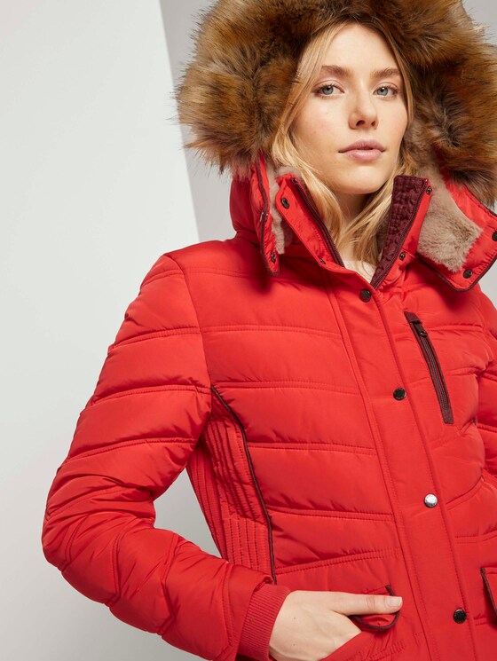 Lange Pufferjacke mit Fellbesatz - Frauen - Strong Red Lange Pufferjacke mit Fellbesatz - Frauen - Strong Red - 9 - TOM TAILOR