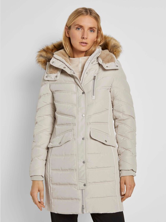 Lange Pufferjacke mit Fellbesatz - Frauen - dusty alabaster Lange Pufferjacke mit Fellbesatz - Frauen - dusty alabaster - 1 - TOM TAILOR