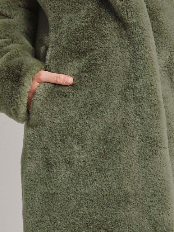 Weicher Faux-Fur Mantel - Frauen - greyish green Weicher Faux-Fur Mantel - Frauen - greyish green - 9 - TOM TAILOR