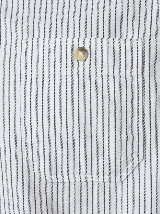 Gestreiftes Kurzarm-Hemd mit Brusttasche - Männer - white base navy stripes Gestreiftes Kurzarm-Hemd mit Brusttasche - Männer - white base navy stripes - 9 - TOM TAILOR